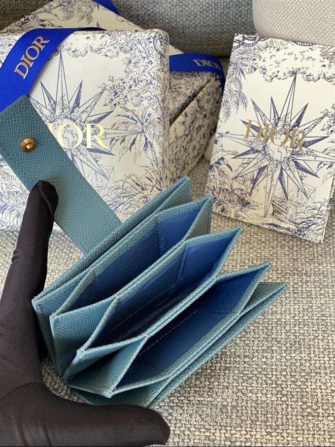 2025228Y260P20354883