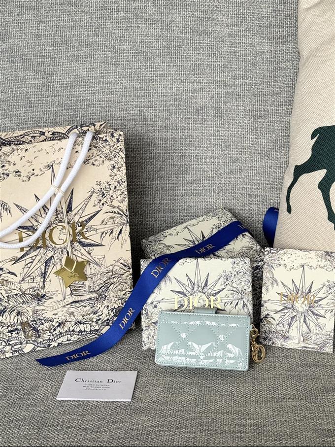 2025228Y260P203548975