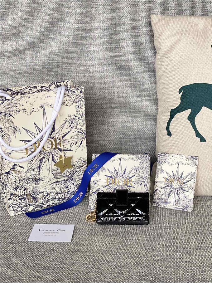 2025228Y260P203549812