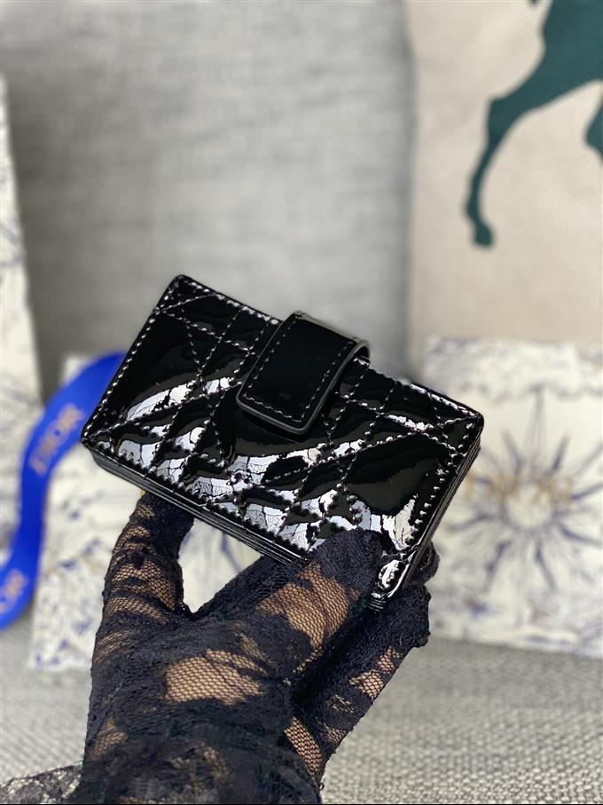 2025228Y260P203549890