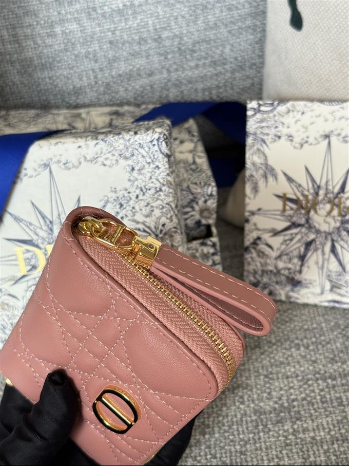 2025228Y270P18213411