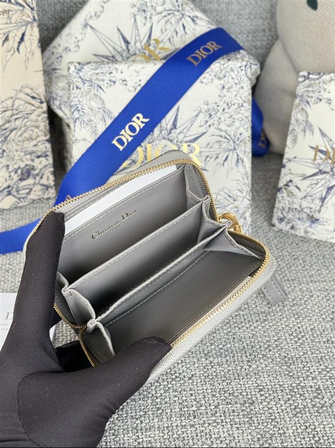 2025228Y270P182134168