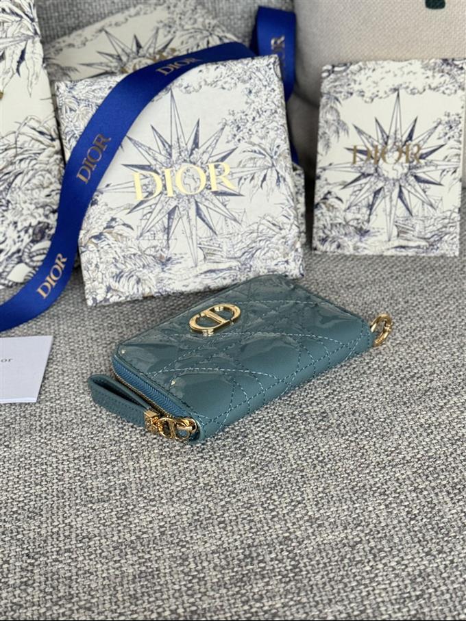 2025228Y270P182136263