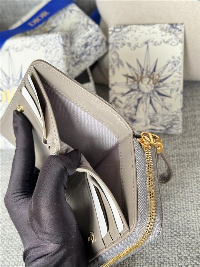 2025228Y330P203711167