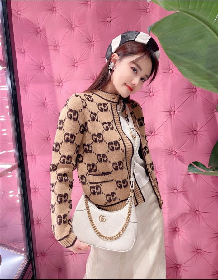 2025210C731817N202158226