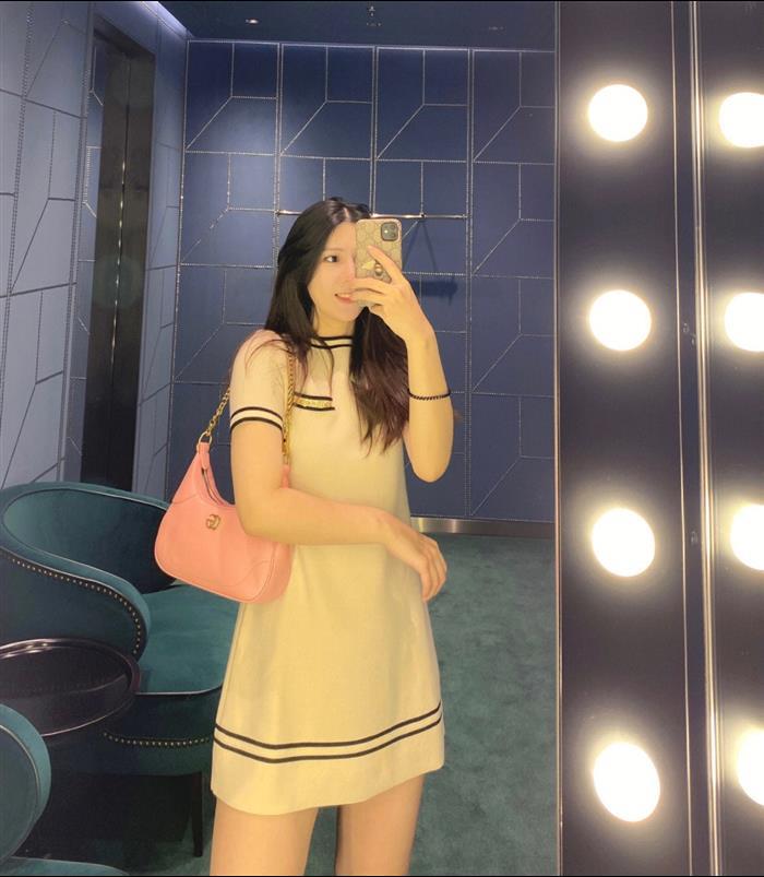 2025210C731817N202158617