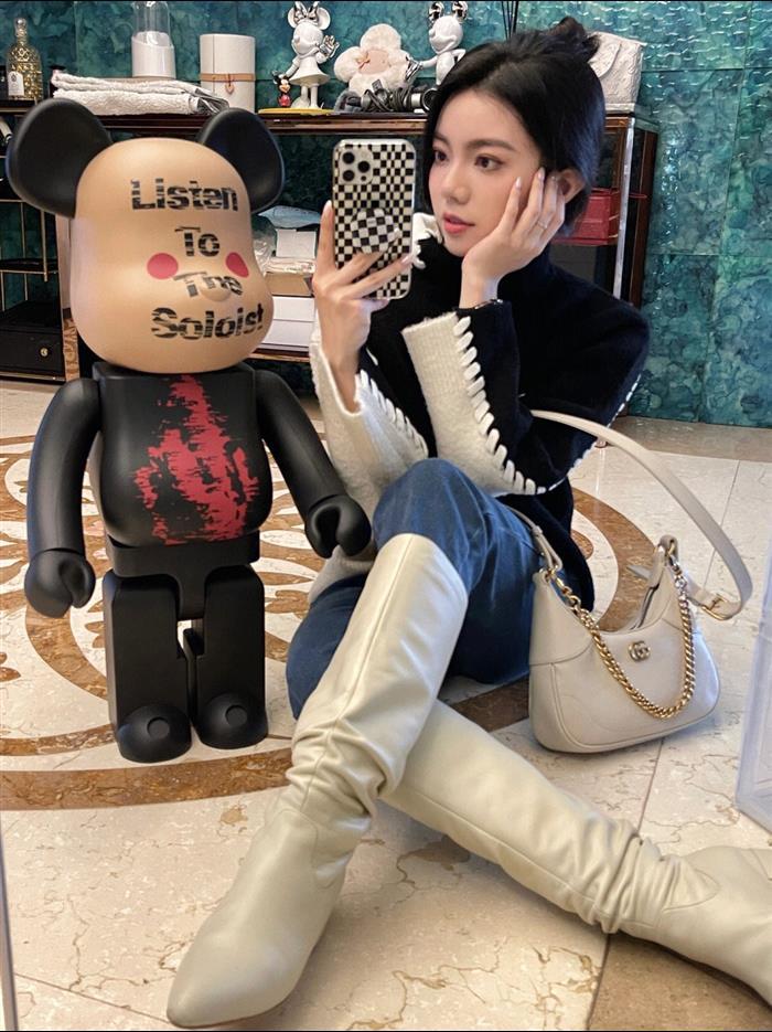 2025210C731817N202158741