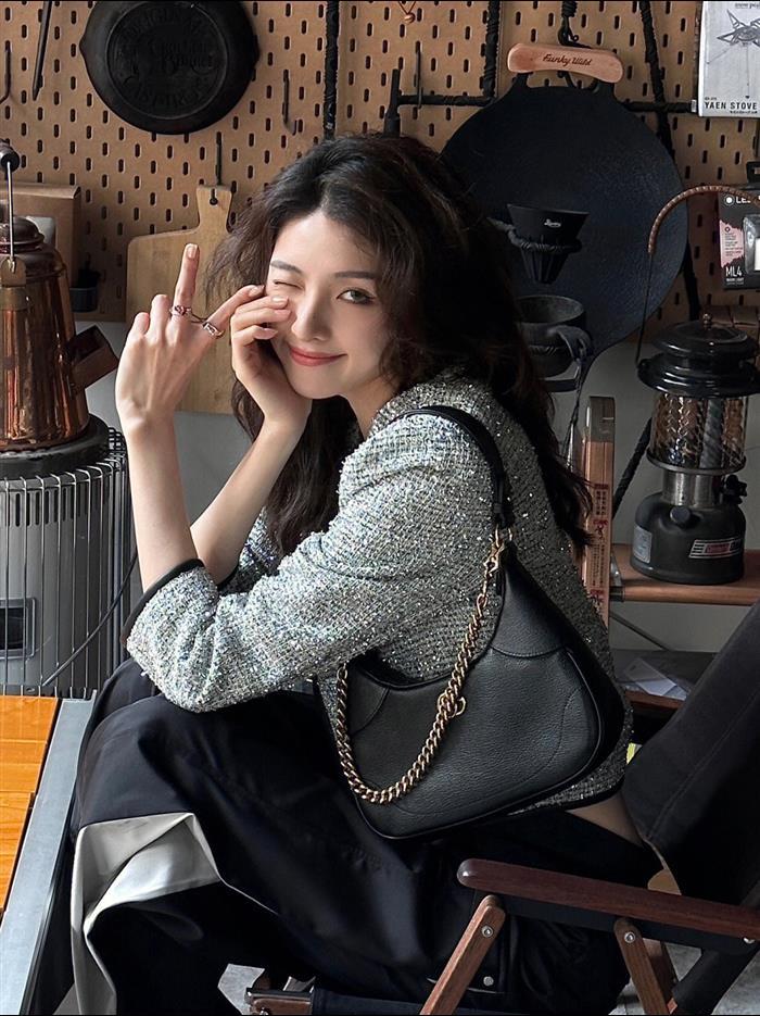 2025210C731817N20215969