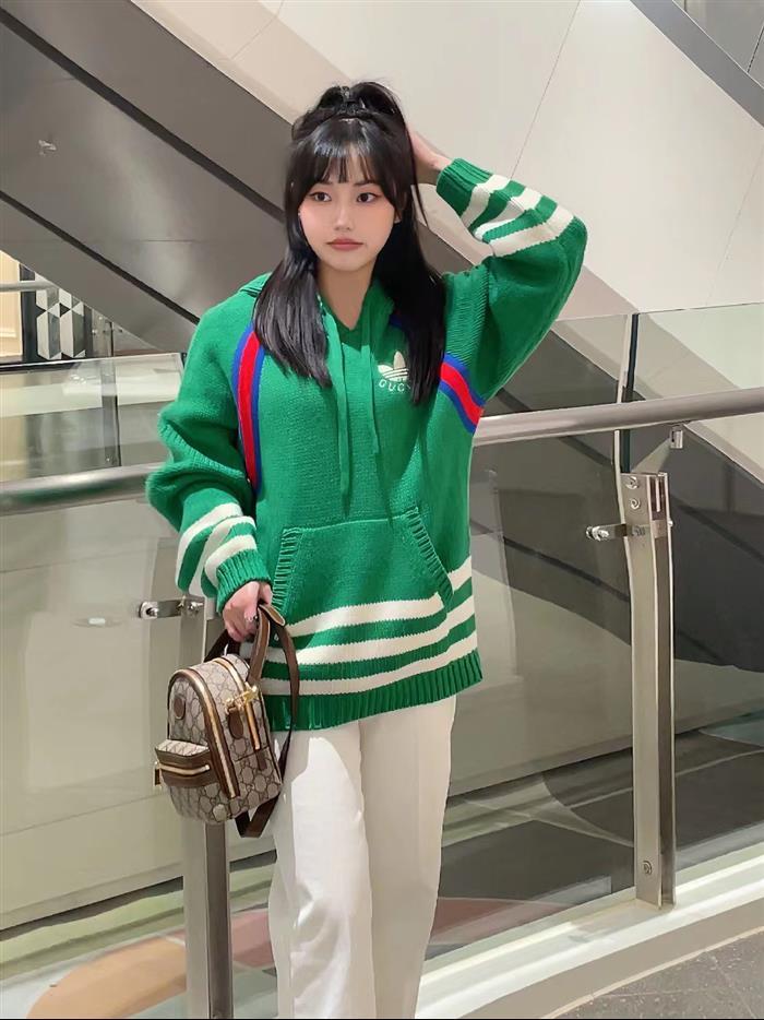 2025210C725654N201241787