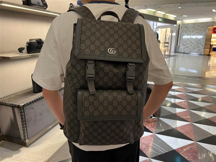 2025210C792104N201859214