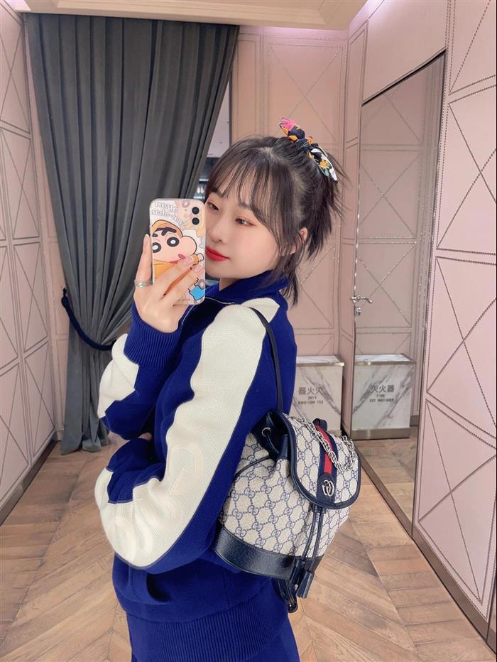 2025210C795221N20191923