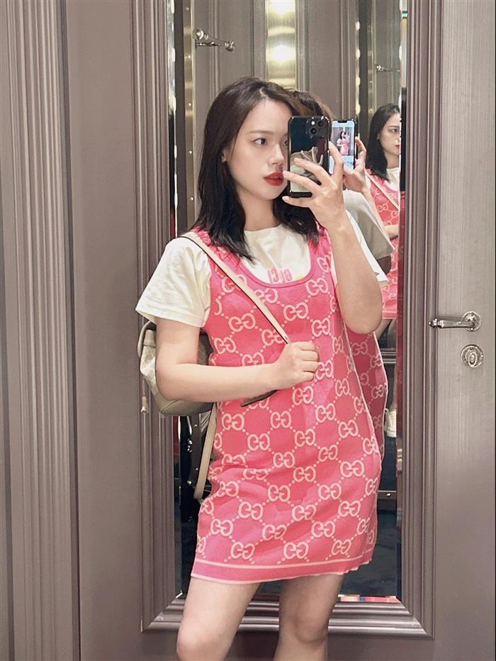 2025210C795221N20192188