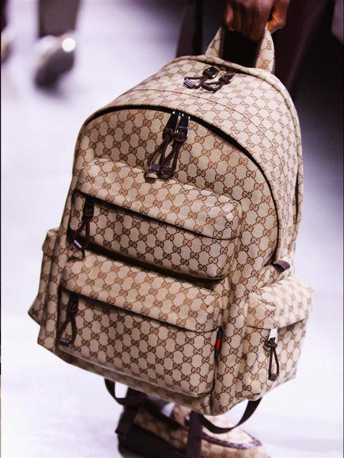 2025210C800182N201245575