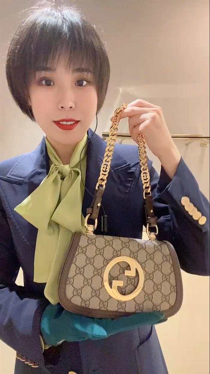 2025210C724645N202115928