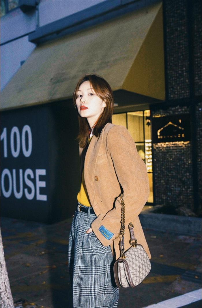 2025210C724645N202115987