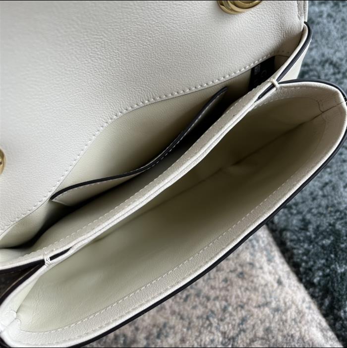 2025210C724645N202116636