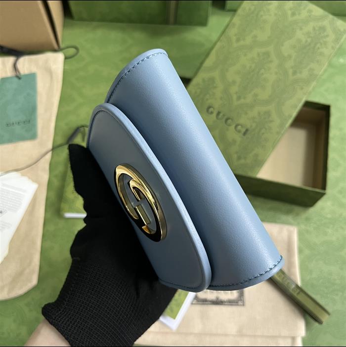 2025210C725219N202117418