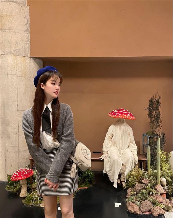 2025210C742360N202121972