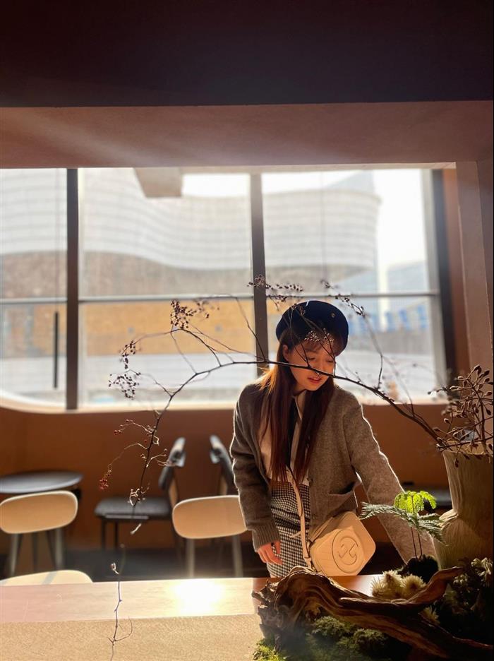 2025210C742360N202121988