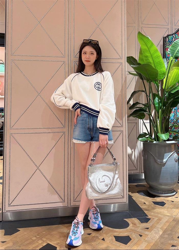 2025210C751518N202126363