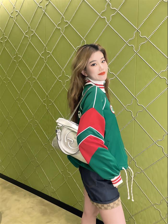 2025210C751518N202126489