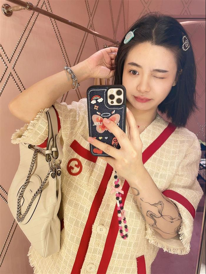 2025210C751518N202126551