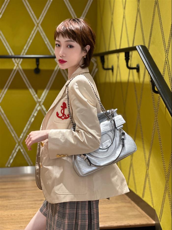 2025210C751518N202127319