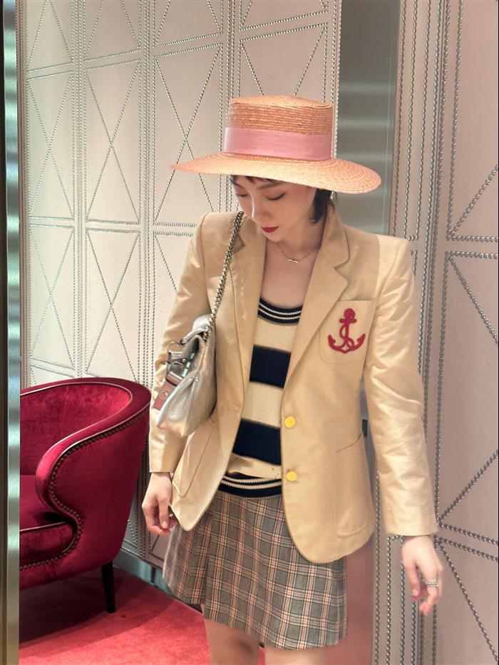 2025210C751518N202127382