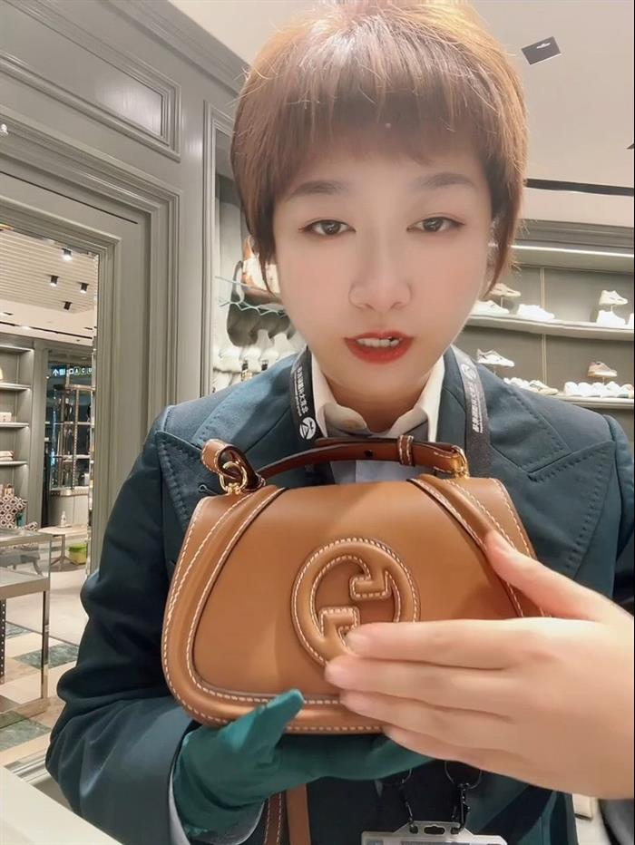 2025210C815700N203029534