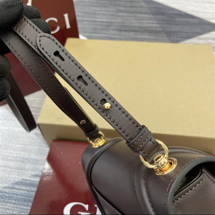 2025210C815700N20303024