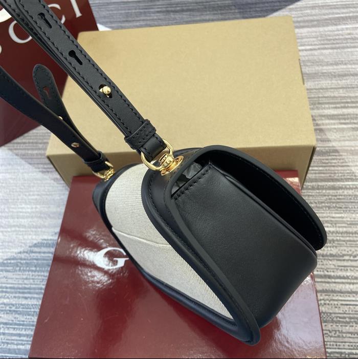 2025210C815700N203030568