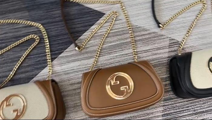 2025210C815711N202131923