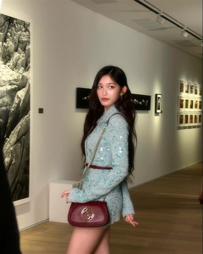 2025210C815711N20213279