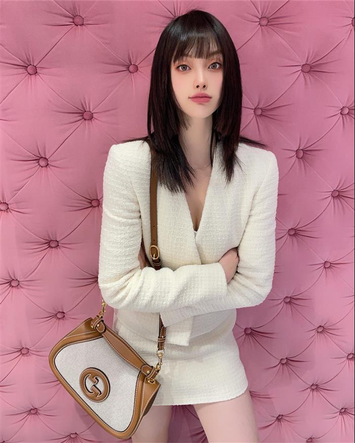 2025210C815714N202136149