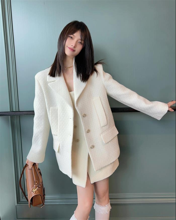 2025210C815714N202136587