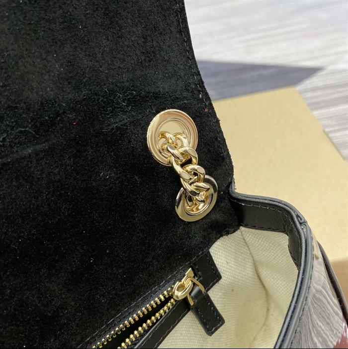 2025210C815715N202136987