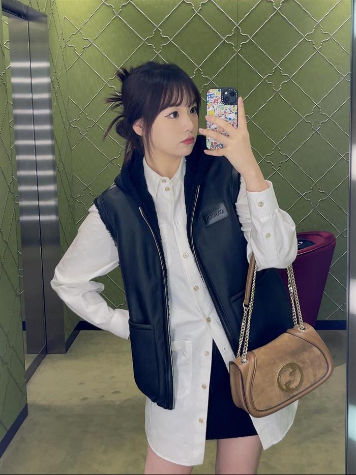 2025210C815715N202138297