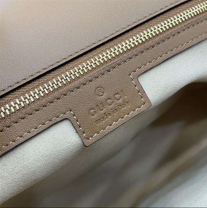 2025210C815716N202139925