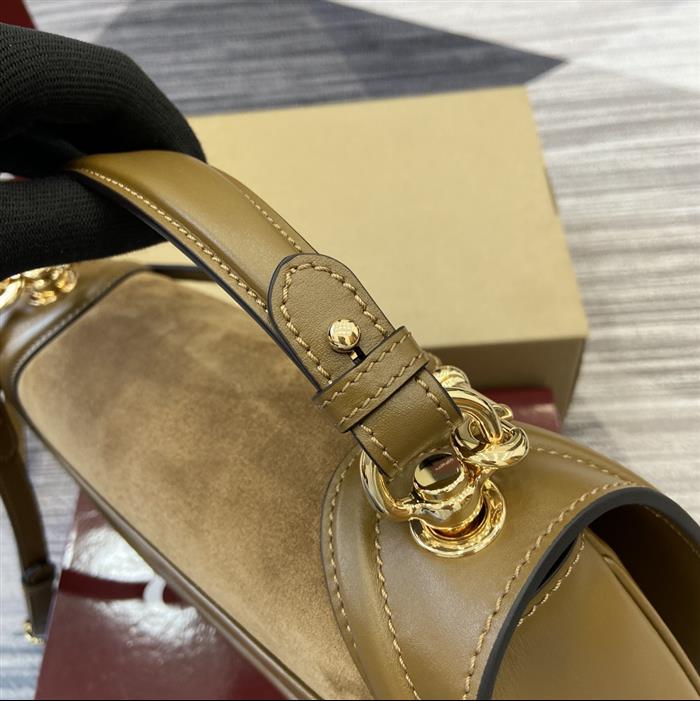 2025210C815719N20214210