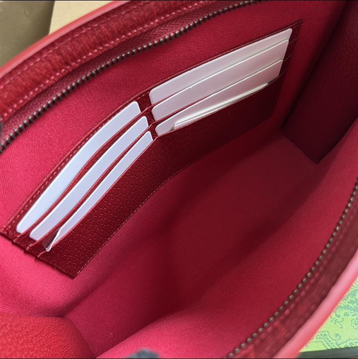 2025210C768255N202038777