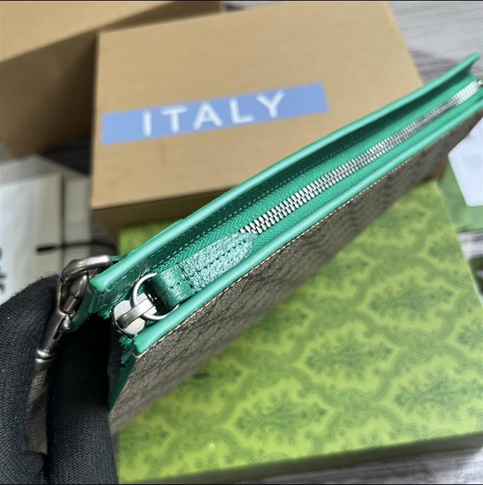 2025210C768255N202038904