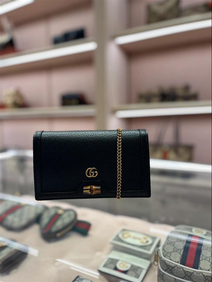 2025210C696817N202044156