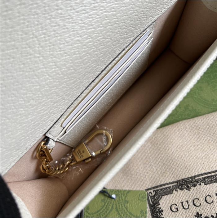 2025210C696817N202044331