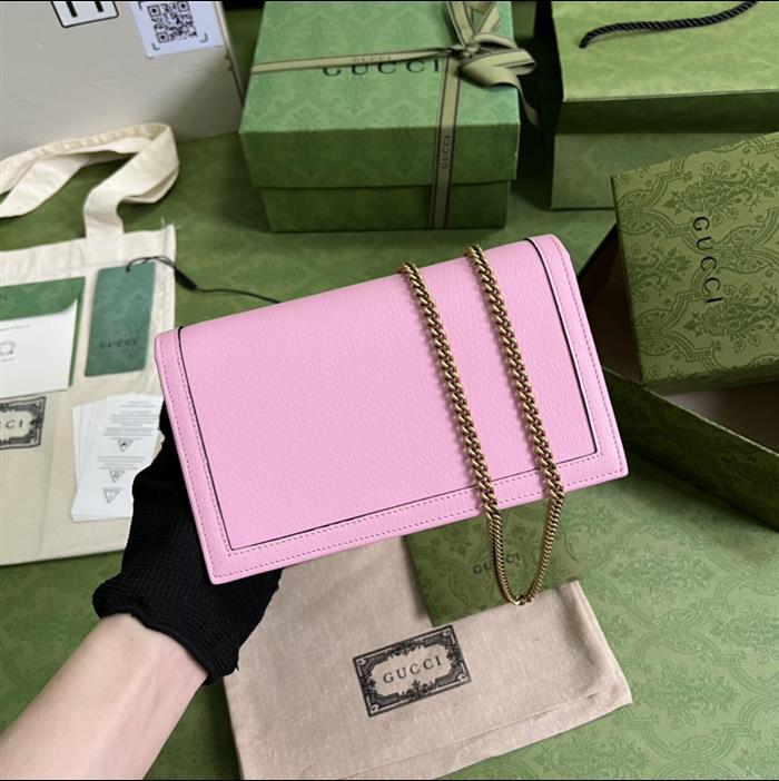 2025210C696817N202044521