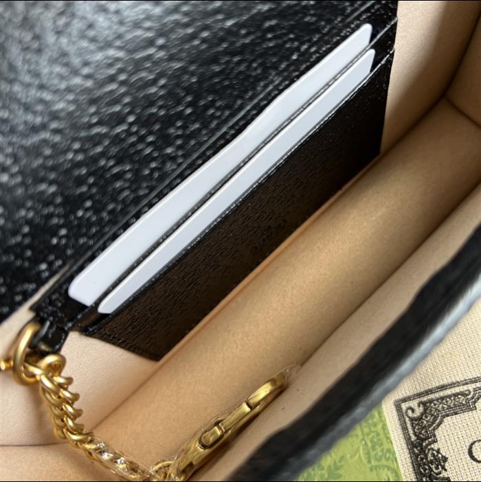 2025210C696817N202044757