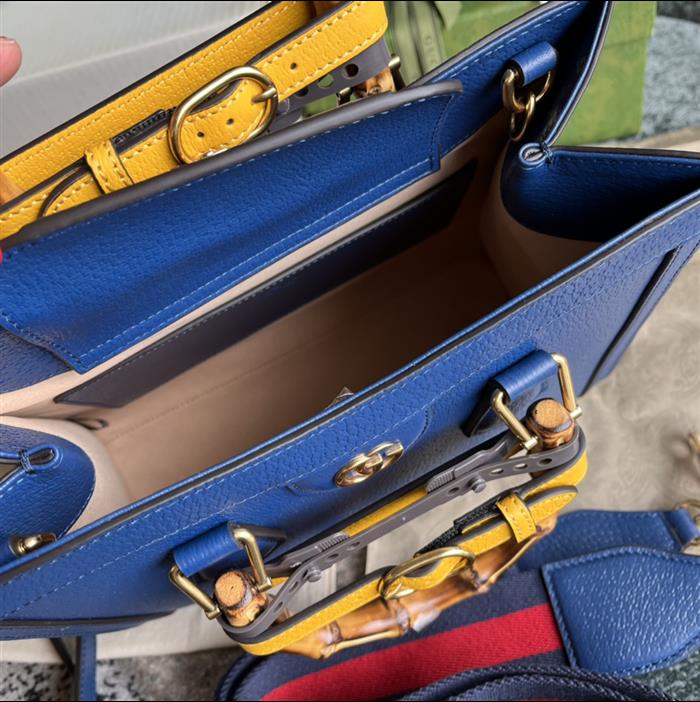 2025210C702721N202044961