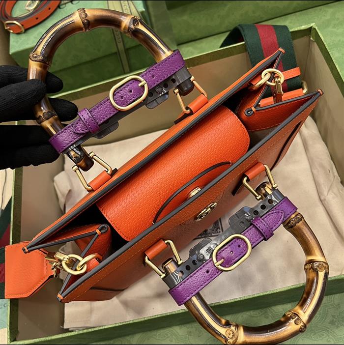 2025210C702721N202045740