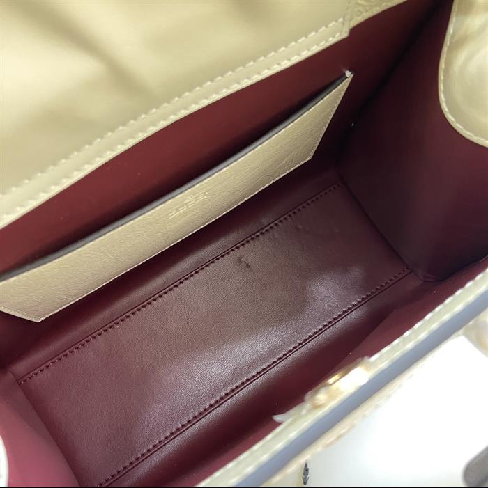 2025210C702721N202046630