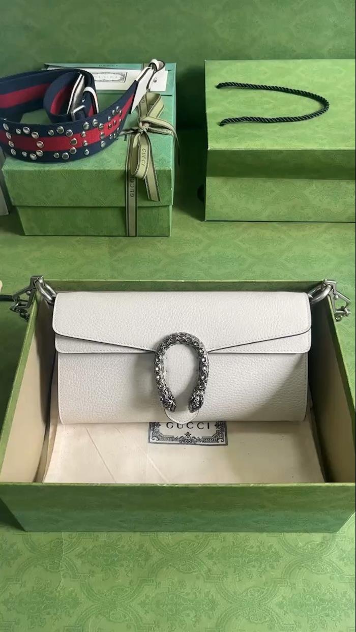 2025210C731782N20195575