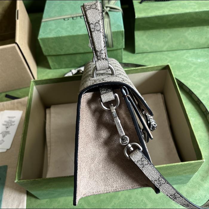 2025210C739496N20196358